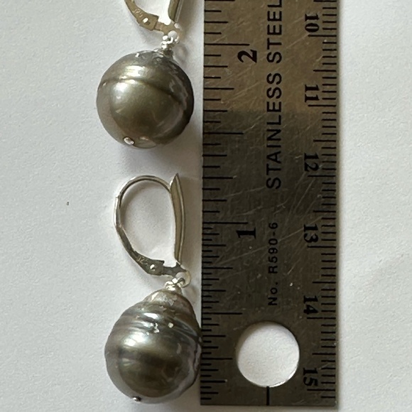 13mm Wide HUGE Baroque REAL Tahitian Pearl Earrings - 925 Sterling Silver - Picture 4 of 7